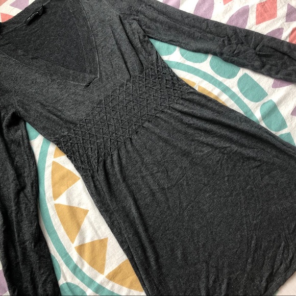 The Limited V-Neck Sweater Dress - Picture 2 of 9